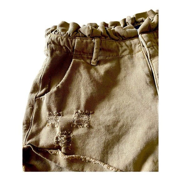 KITTENISH-WOMENS TAN PAPER BAG SHORTS -SIZE SMALL - Picture 2 of 5